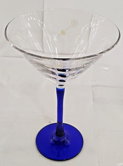 4 Skyy Vodka Clear Glass Etched Logo 6.5″ Cobalt Blue Stem Martini Glasses.