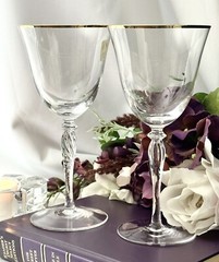 Sasaki Wine Glasses Renaissance Gold Rim Vintage 7 1/8″ Clear Barware Glasses *