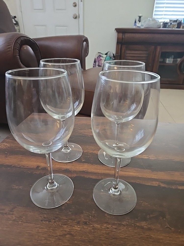Set Of 4 Fine European Crystal Glass Wine Water Goblets, Lead-free