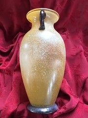 FLAWLESS Exquisite DESIGN GUILD Yellow ROMANIAN Bronze Footed Handles VASE URN