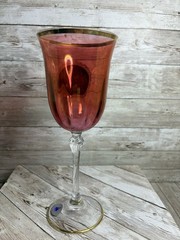 La Reine of Italy Pink Iridescent Crystal wine glass Gilt Gold Rim & base 8.25”