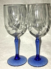 Vintage Lenox Wine Glasses 2 Cobalt Blue Stem Clear Swag Draped Bowl Gold Band