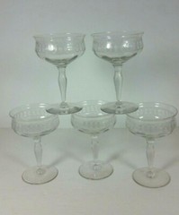 Champagne Glasses Set of 5 Crystal Etched Intertwining Circles Rings Wine