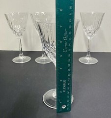 Set Of 4 Cut Glass Crystal Flared Diamond Pattern Hexagon Stem 7.25” Scalloped