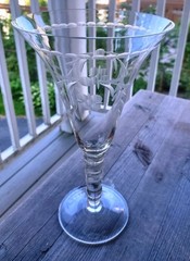 Vintage Arcadia Hungary Etched Wine / Water Goblet