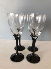 MIKASA ALEXANDRA BLACK~STEMWARE~WATER/WINE GLASS~8.5”~EXC COND