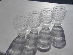 Set of 4 Vintage Juice Glasses 4 1/4″ Tall 3 in diameter Footed dessert cups
