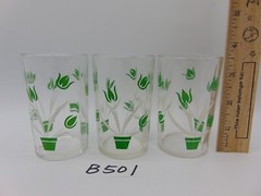 Vintage Kraft Swanky Swig Flowers Juice Glasses Set of 3 Green Tulips