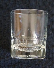Vintage Small Whiskey Glass -Heavy Base- 3″ Tall x 2 1/2 » Wide 1950s -1960s