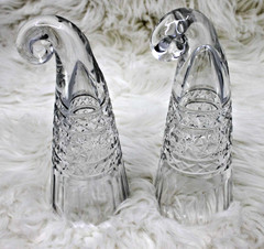 Vintage Russian Cut Crystal Drinking Horns Pair 7.5″ Wine Toast Glasses Curved