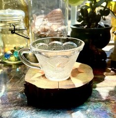 Americana Punch Cup Embossed Eagle W/ Olive Branch Hazel Atlas USA-UV reactive
