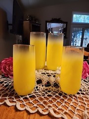 Blendo MCM Vintage Glass Sunshine Yellow Murano Viking Barware 7″ Large
