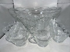 Anchor Hocking Punch Bowl Set Pressed Glass Grape Design And 11 Cups