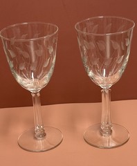 Libby Rock Sharpe Etched “Crystal Leaf” 8 Oz Wine Glass Faceted Stem 7 1/4”h MCM