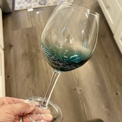Pier 1 Teal Blue Crackle Red Wine Glasses Hand Blown 18oz 8.75” Set of 2 HTF EXC