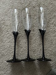 Set Of 3 Mikasa Alexandra Wine Glasses & 1 Alexandra Black Stem Goblet