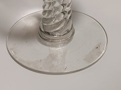 Set of 4 Libbey Twisted Spiral Stem Glass Champagne Coupes 4.75″ Tall