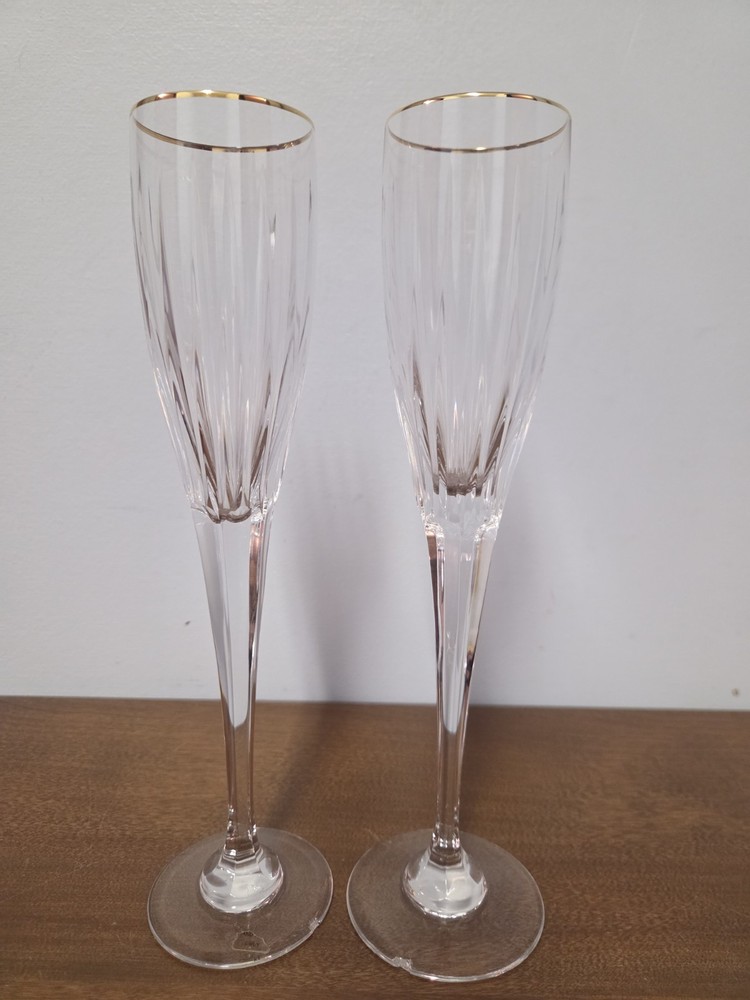 Golden Lights By Mikasa Pair Of Champagne Flutes