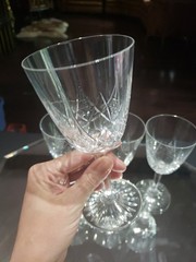 (4) Water goblet 6-5/8″ Glasses, Crystal Baccarat Epron Cut base Signed aft 1936