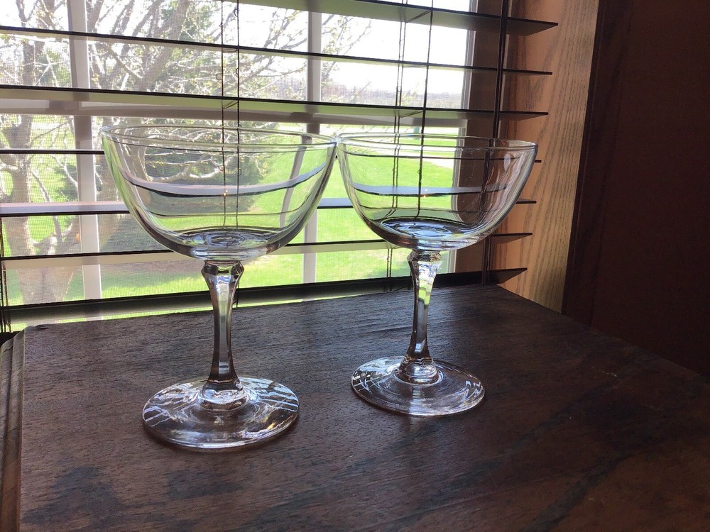 Signed Lenox 6 Sided Stem 8 Oz Wine Champagne Glasses