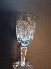 4 Cordial/liquor 4″, crystal cut cross-hatch hobstar, pinwheel, and fan