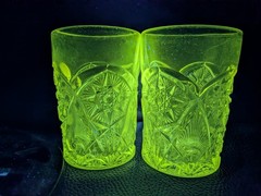 EAPG Hobstar Pattern 4in Glasses Juice/Double Shot Clear UV Reactive