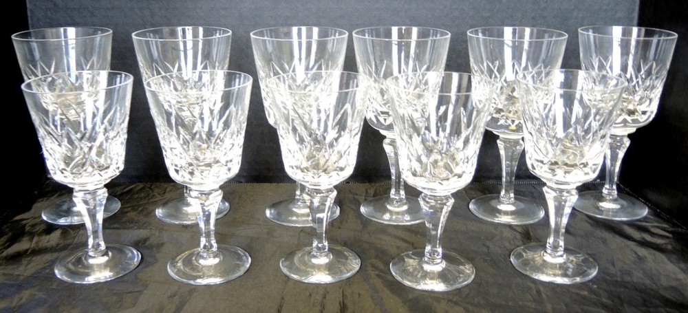 11 Piece Crystal Stemware Criss Cross Design Faceted Stems