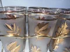 Vintage MCM Libby Golden Foliage Frosted Glasses Set Of 8 With Metal Caddy Leaf