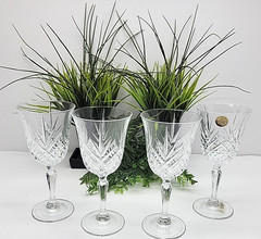 Cristal D’Arques Masquerade Red Wine Glasses 7.5” Set of 4 France