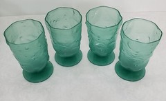 Morgantown El Mexicano Crinkle Stem Glasses Seaweed Clambroth Green