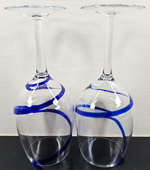 (2) Pier 1 Swirline Cobalt Water Goblets Set Elegant Blue Swirl Stemware Bar Lot