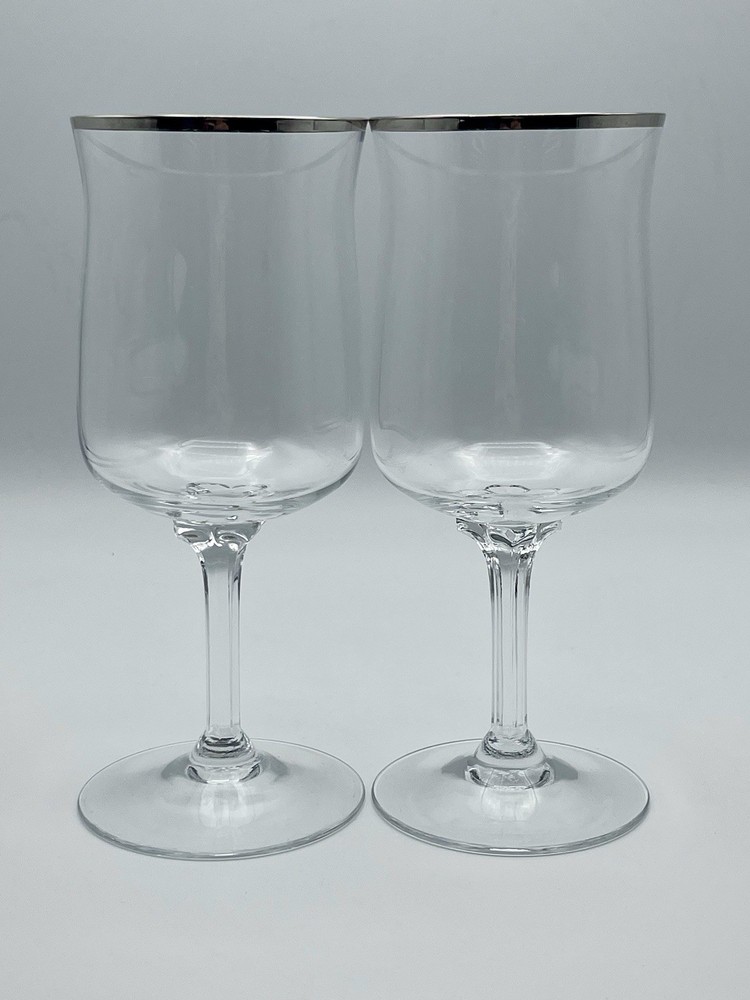 Lenox Desire Platinum Wine Glasses 6 1/4″ – No Chips or Cracks Set of 2