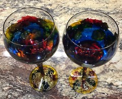 2 MONACO MONARCH CRYSTAL BALLOON WINE STEMS GOBLETS MULTICOLORED 8 1/4”T UNUSED