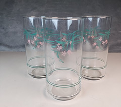 Corning Corelle Rosemarie Set of 3 Glass Tumblers 5 7/8″ Tall 16 oz Tulips Pink
