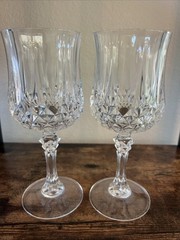 Vintage Cristal D’Arques Longchamp Lead Crystal Wine Goblets France Set of 2