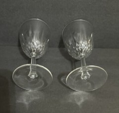 2 pc Set Crystal Starburst Diamond Cut Wine Sherry Glass Hexagon Stems 5.75”Tall