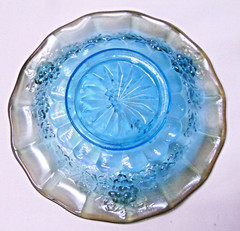 St Clair Carnival Glass Red Grapes and Cable Tumbler & Ice Bllue Grapes 5″ Plate