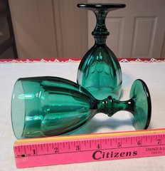 [RETIRED] 2 LIBBEY Duratuff *GIBRALTAR* 6-3/4″ JUNIPER Green WATER GOBLETS 1997+