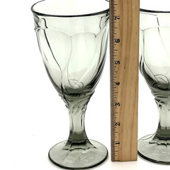 2 Noritake Sweet Swirl Gray Water Stemmed Goblets Heavy Glasses 7 3/8″