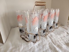 MCM 8 Frosted Libbey Pink/White Foliage Tumblers/Glasses w/ Metal Carrier
