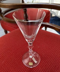 SIGNED CZECH MOSER OPHELIA PATTERN w/ GOLD TRIM 8 7/8″ TALL WATER GOBLET