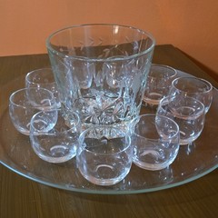 Clear Glass Starburst Pattern Round Shot Glasses 9-Piece Set