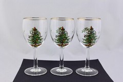 SET OF 3 SPODE CHRISTMAS TREE WINE GLASS WITH GOLD RIMS – MINT