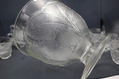 Indiana Glass Pebble leaf Clear Punch Bowl 9t 10w and 16 cups