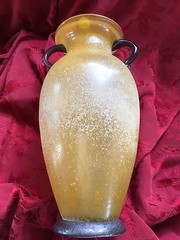 FLAWLESS Exquisite DESIGN GUILD Yellow ROMANIAN Bronze Footed Handles VASE URN