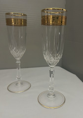 Beautiful VTG Set of 4 Cut Crystal Champagne Flutes w/Gold Overlay Trim 8″ H