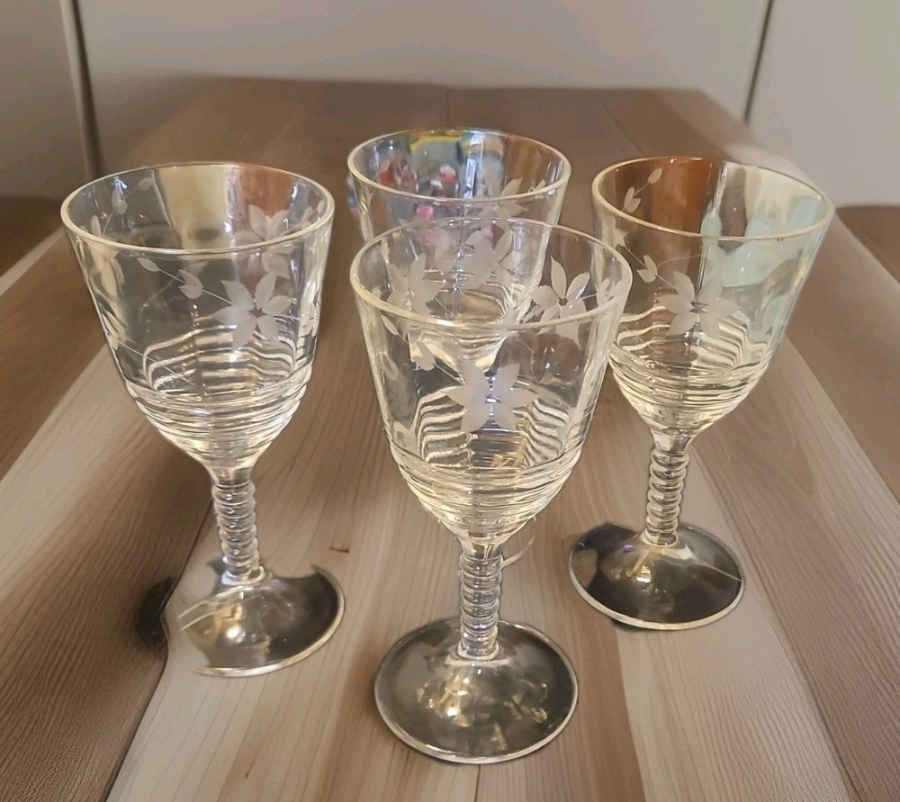 Federal Glass Cut Floral Ringed Bowl And Stem Clear 6 5/8” Water Goblet(s)