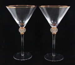 PAIR OF CRYSTAL CLEAR 10 OZ MARTINI GLASSES W/ GOLD TRIM & RHINESTONES NEW