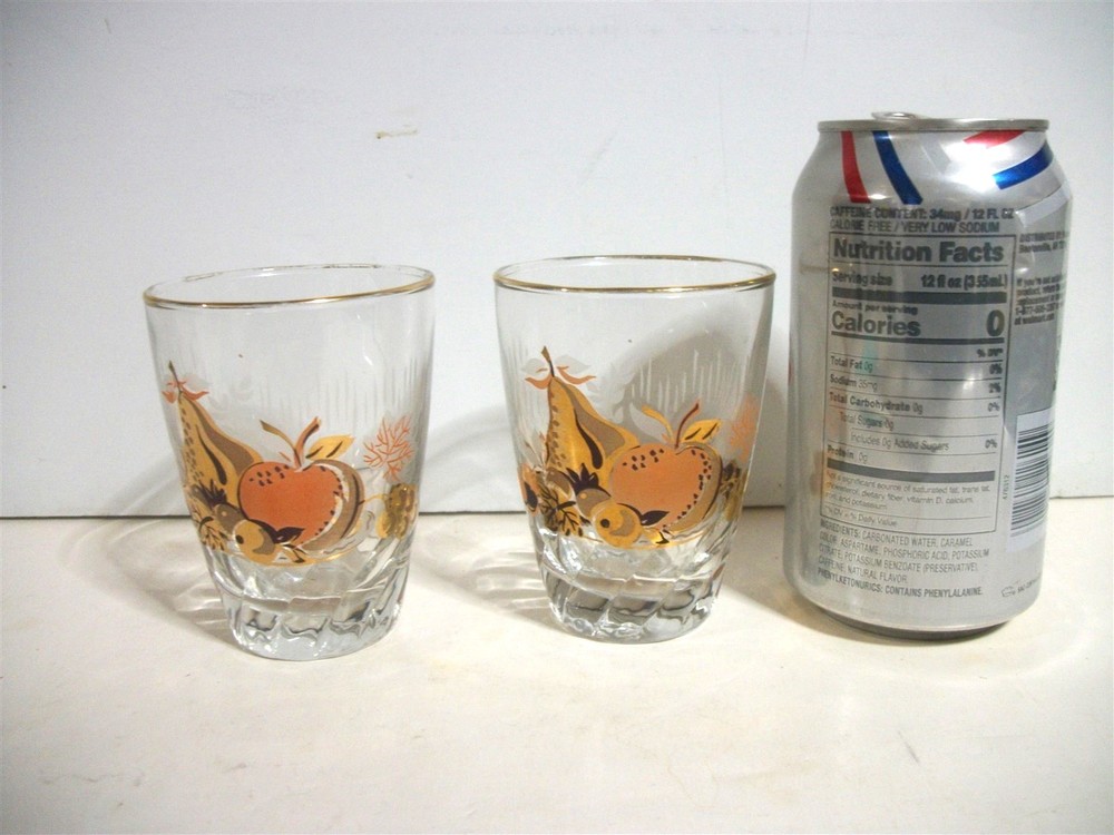 2 MCM Libbey GOLDEN FRUIT Juice Glasses 3 1/2″ T Hold 4 ounces