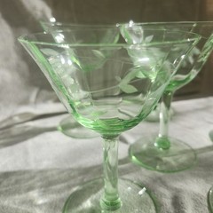 Set of 6 Green Depression Glass Etched Wine Cocktail Sherbet Glasses 5″ Tall